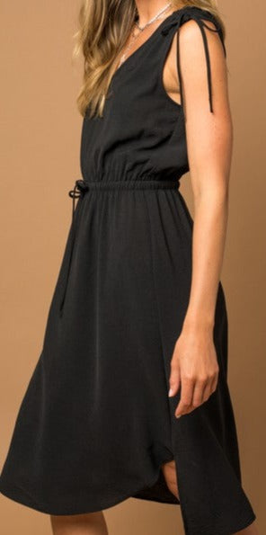 Sleeveless V-neck Shoulder Ruching Midi Dress