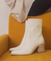 OASIS SOCIETY Vienna - Sleek Ankle Hugging Booties