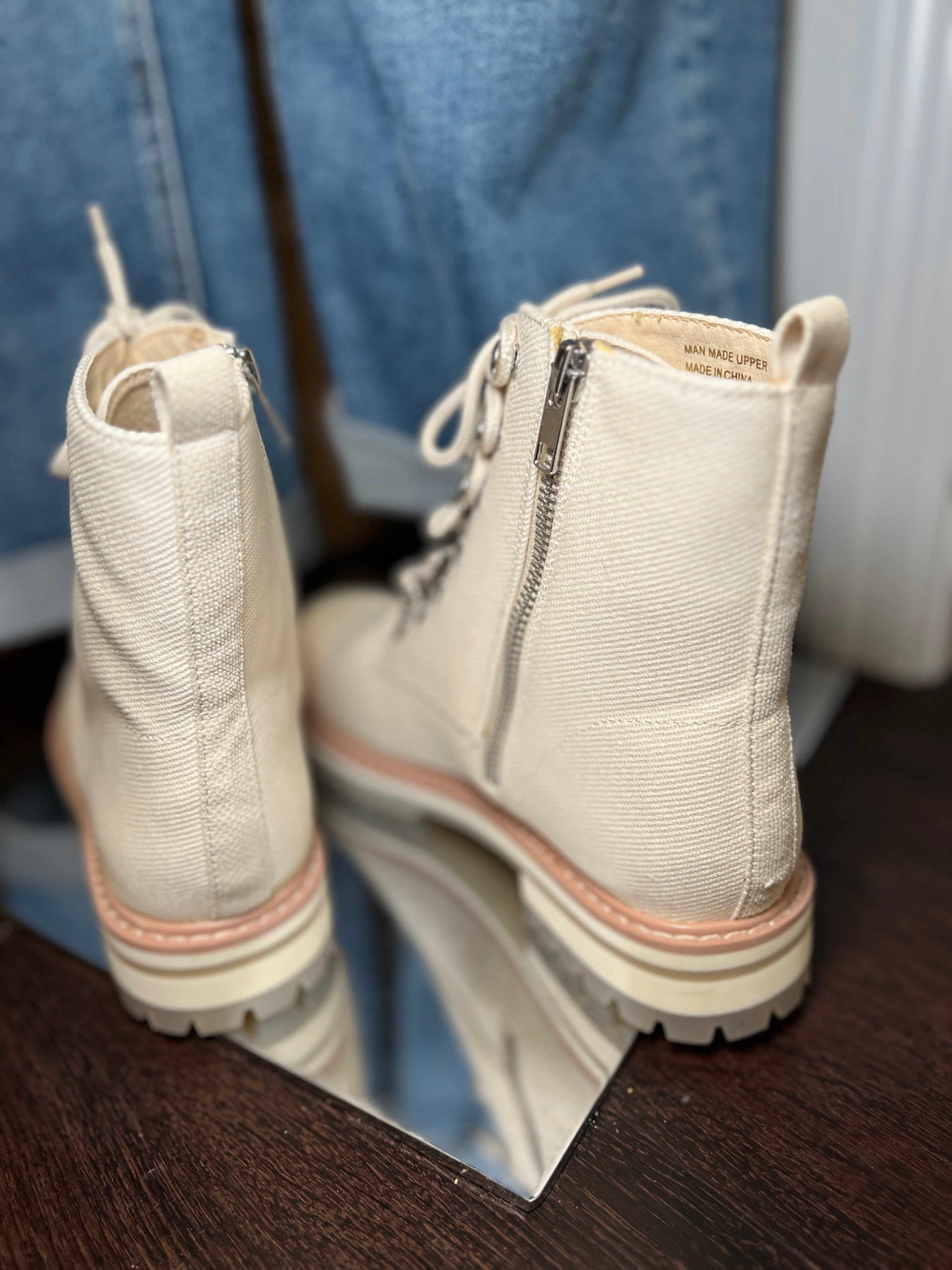 CAMILLA BEIGE