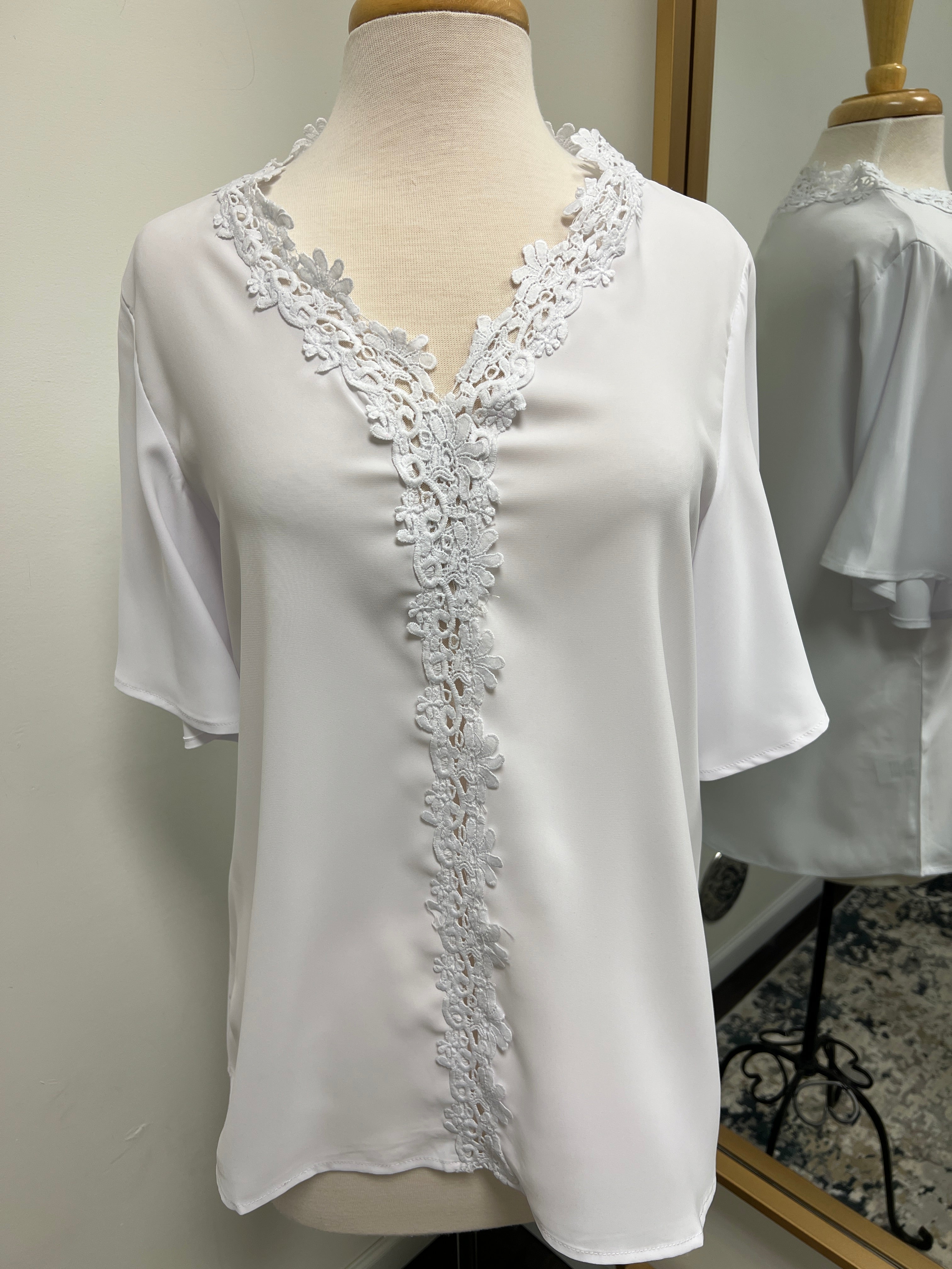 Lainey Lace Top