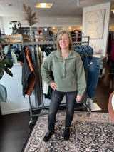 Weekender Sweatshirt