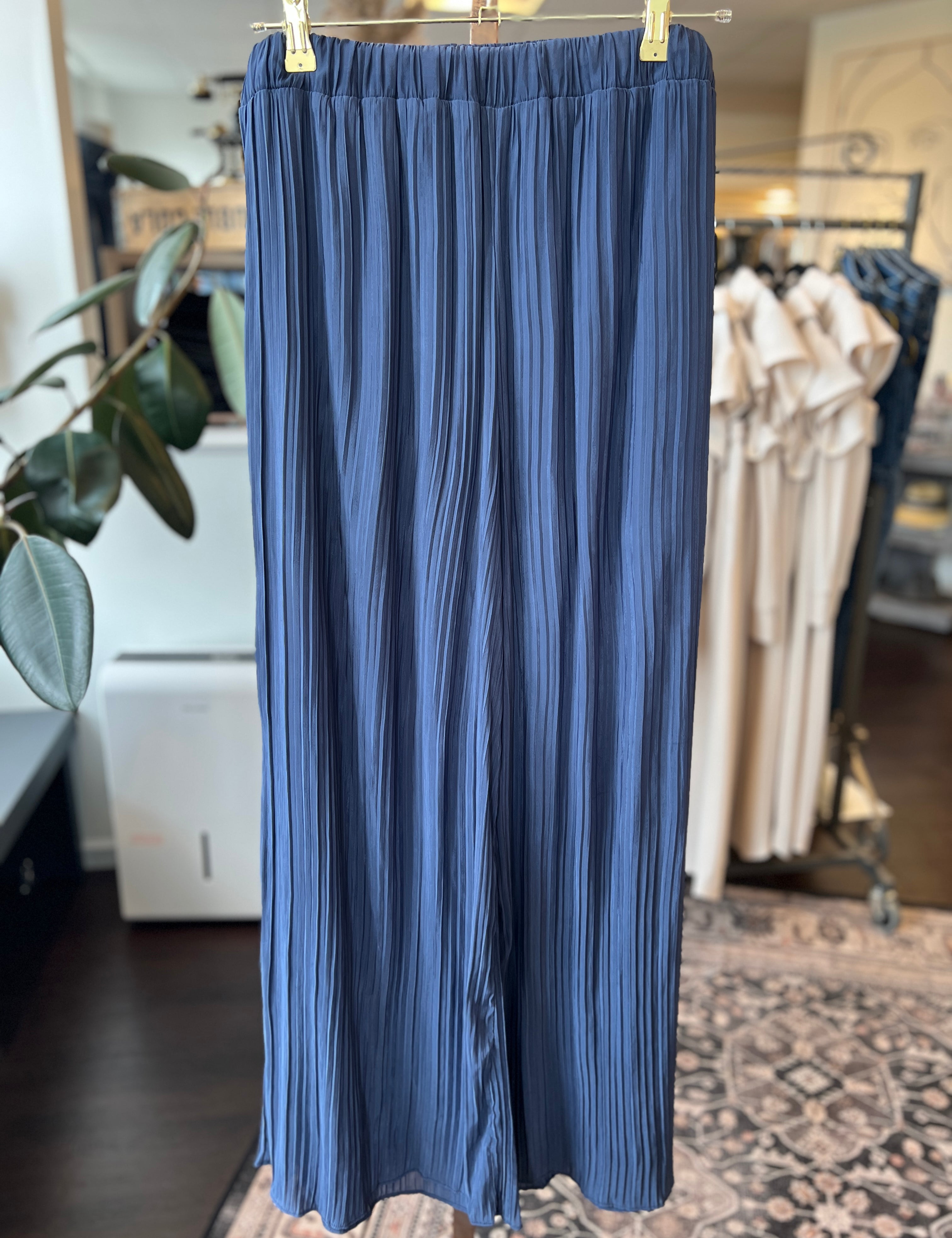 Pleated Pants