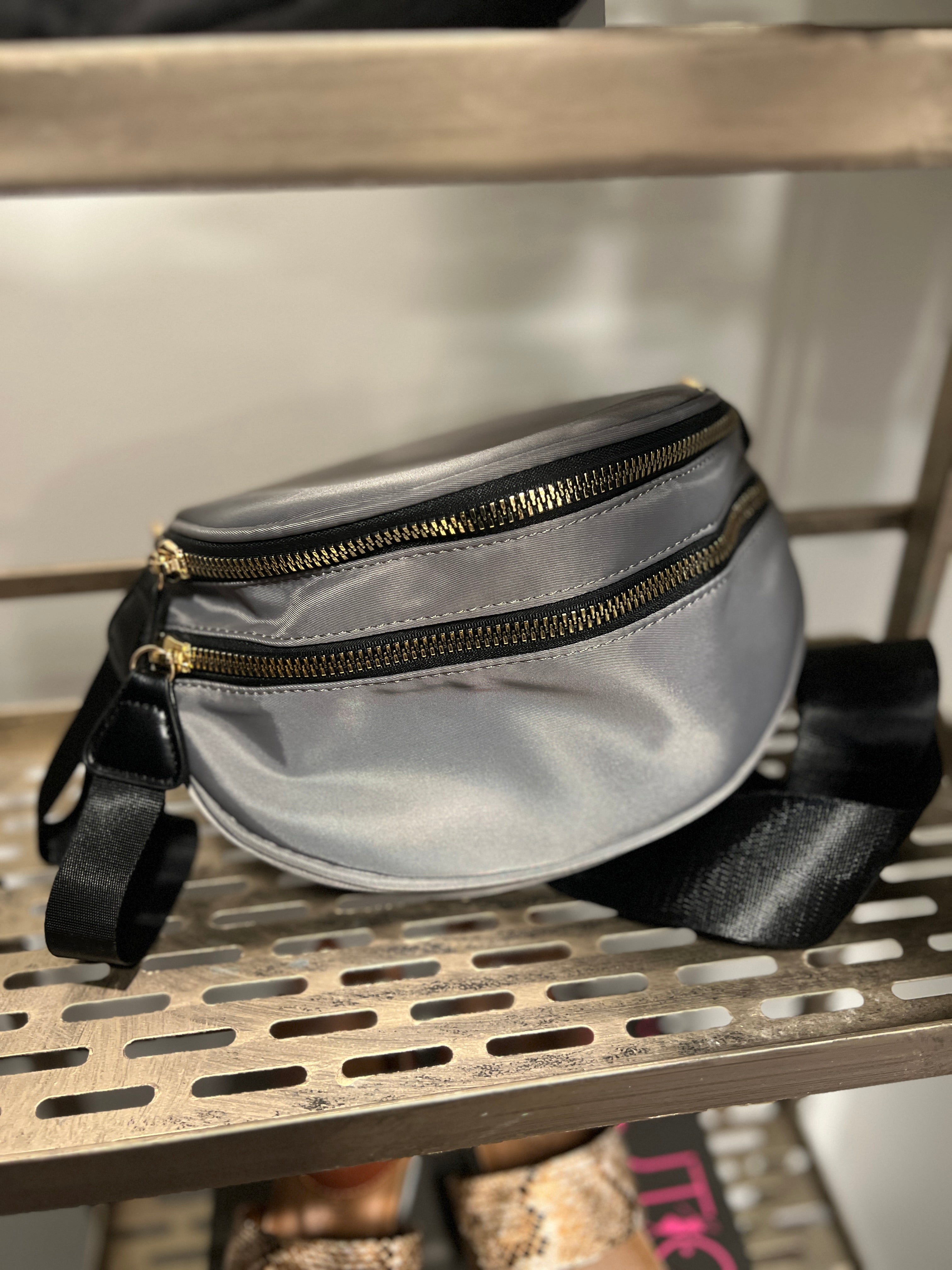 Gia Crescent Sling
