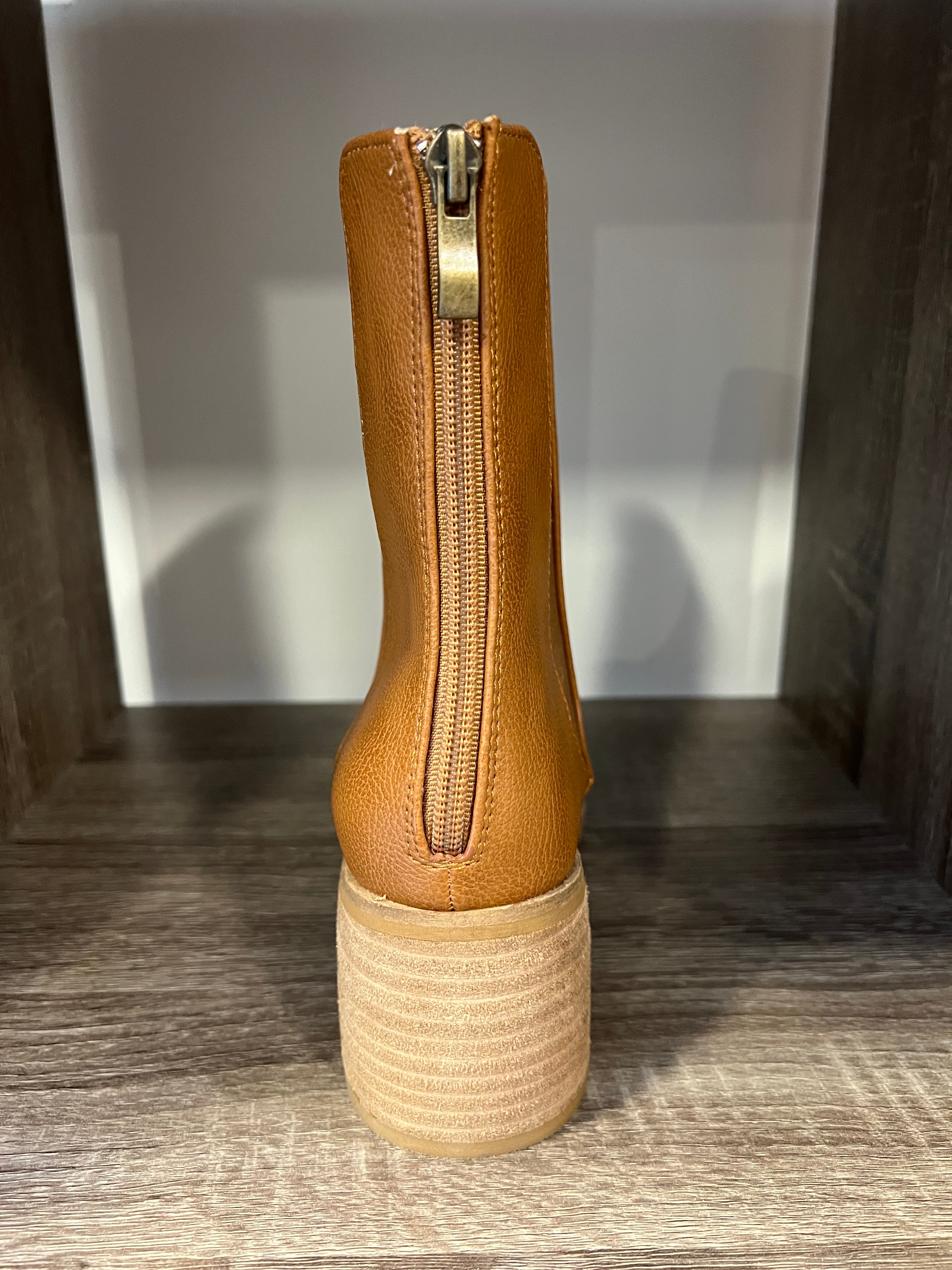 Villa Boot